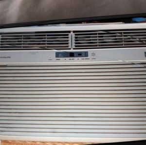 Meet your Posher, Timothy